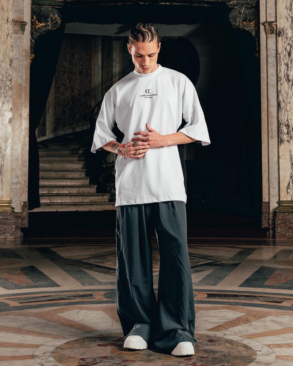 THE ART OF WEARING LESS